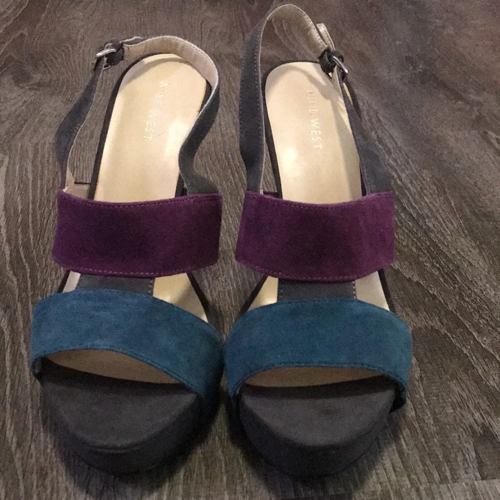 Nine West suede sling backs